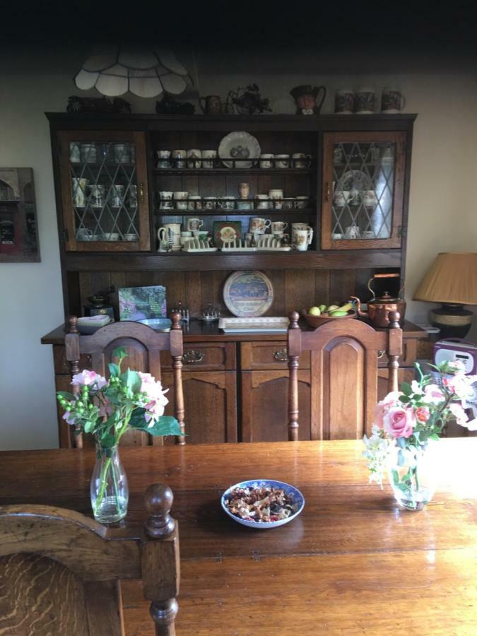 Bumble Cottage B&B Stradbroke Экстерьер фото